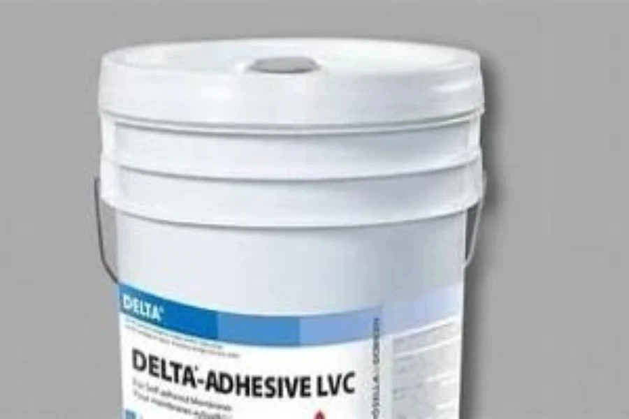 Adhésif DELTA ADHESIVE LVC à base de caoutchouc faible teneur en COV pour membrane (17,2L/un-36un/pal)